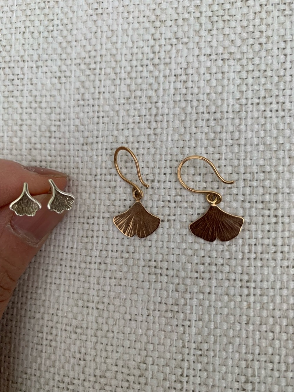 Gold Tone Silver Tone Leaf Dangle Drop Stud Earrings Metal Nature Theme Set of 2